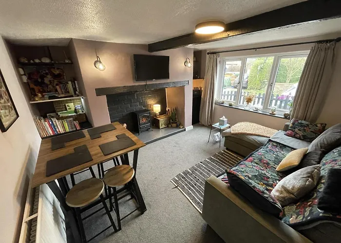 Stunning Cottage With A Private Hot Tub And Sauna In Norfolk Ref 99003Ac
