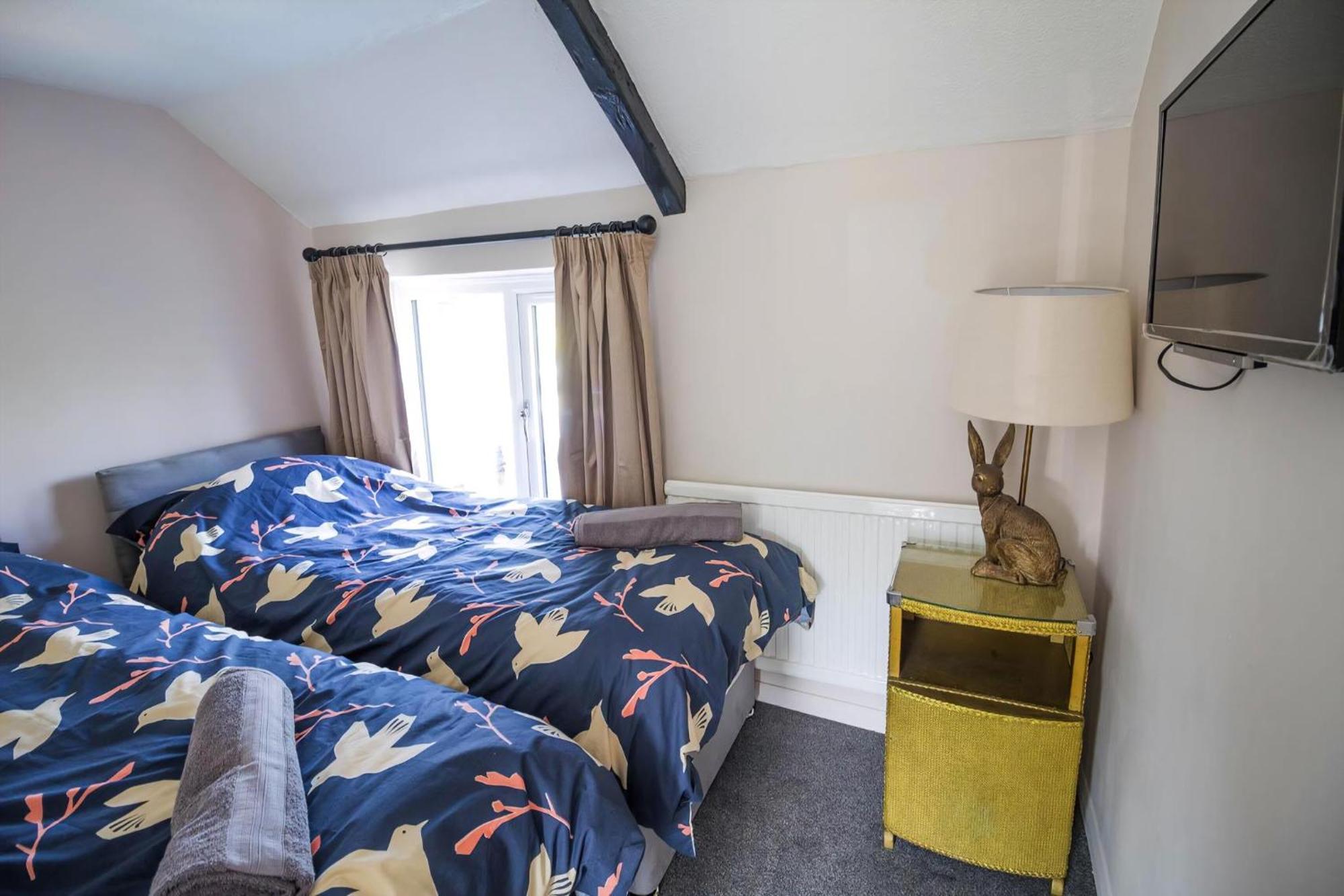 Stunning With A Private Hot Tub And Sauna In Norfolk Ref 99003ac Holiday home