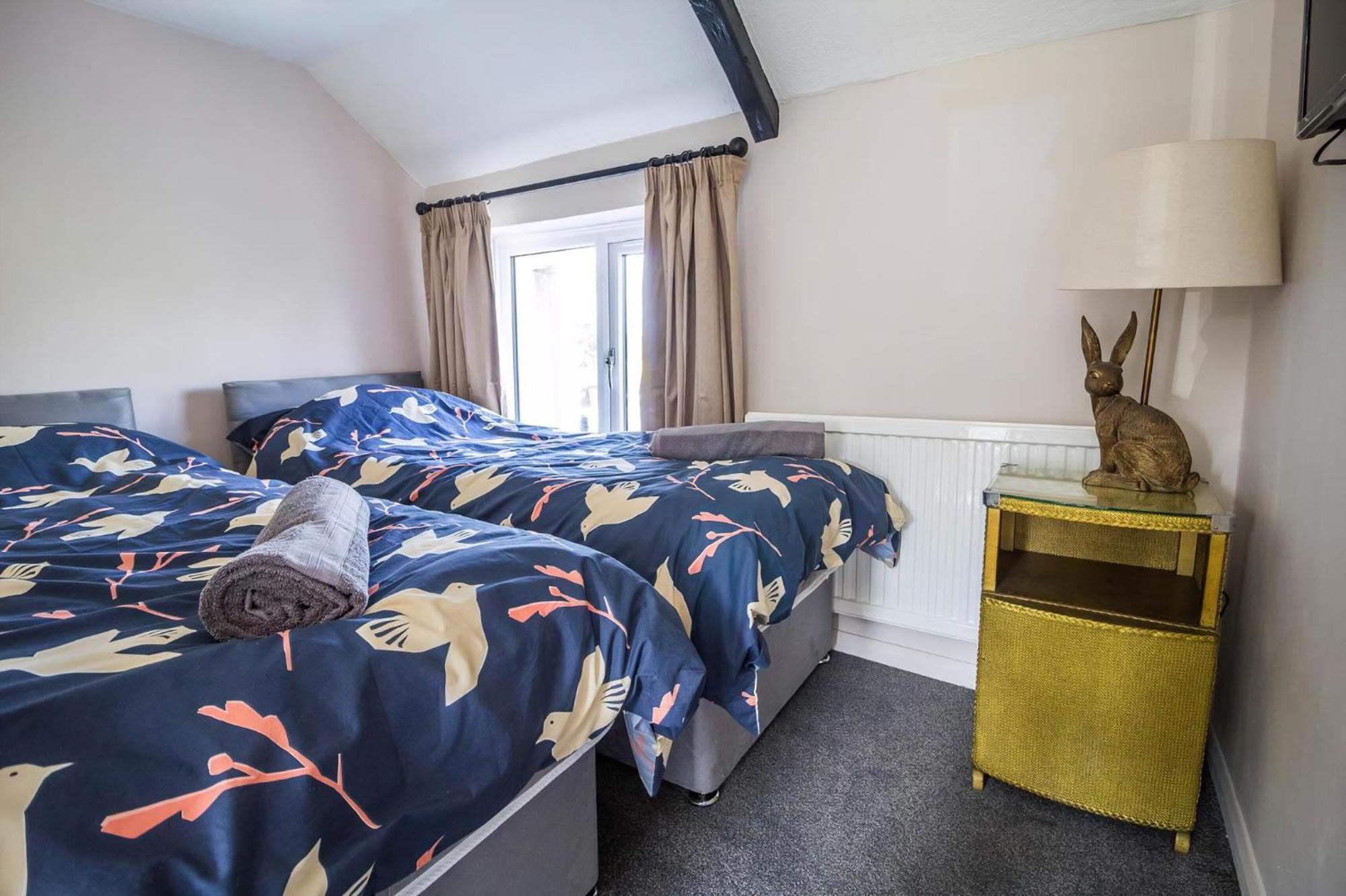 Stunning With A Private Hot Tub And Sauna In Norfolk Ref 99003ac
