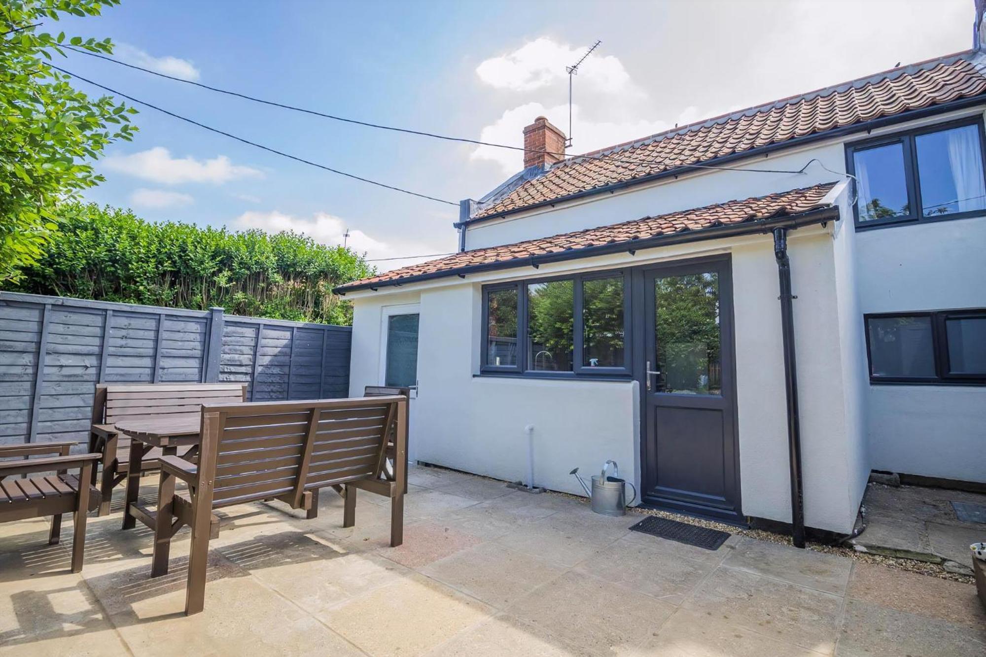 Stunning With A Private Hot Tub And Sauna In Norfolk Ref 99003ac *