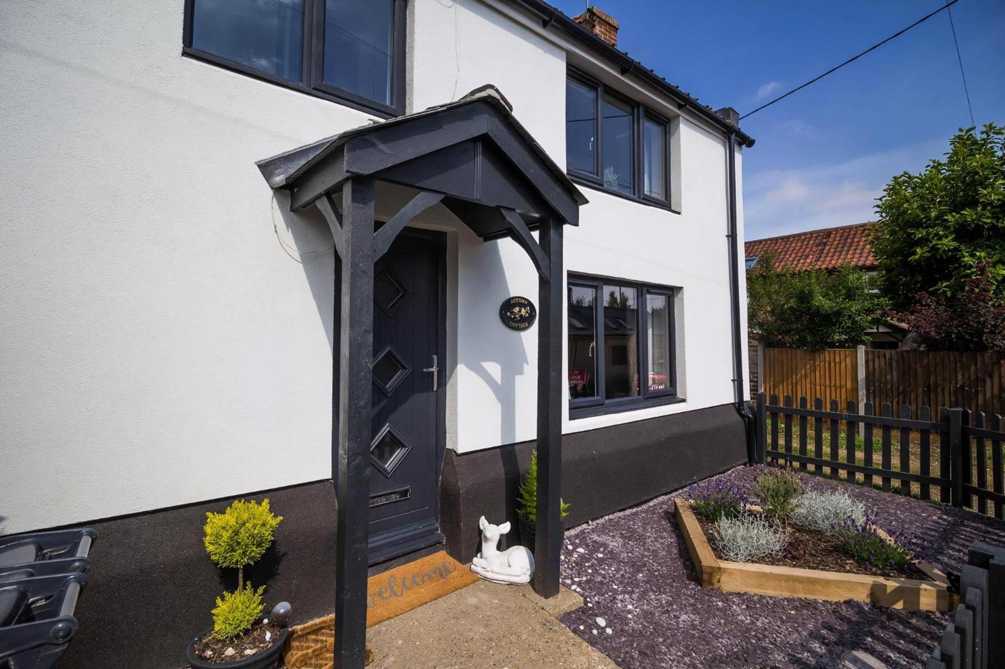 Holiday home Stunning With A Private Hot Tub And Sauna In Norfolk Ref 99003ac Lessingham